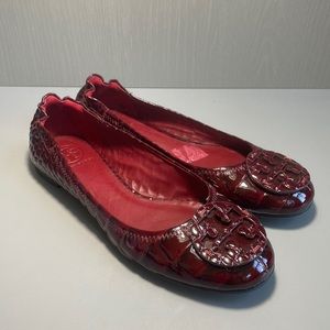 Tory Burch Reva Flat Wine Burgundy Bordeaux Croc Patent Leather Size 9.5 M